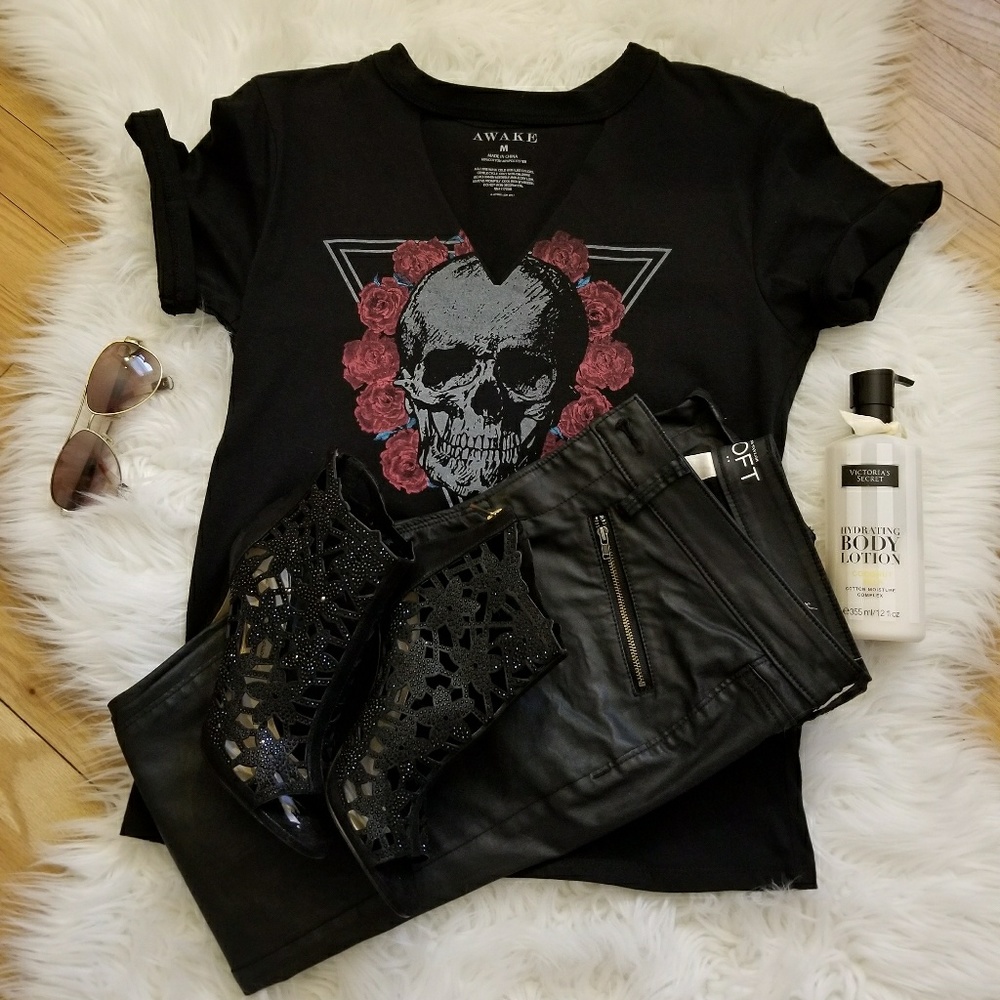 Scull T-Shirt by Awake, Short Sleeves T-Shirt, Top